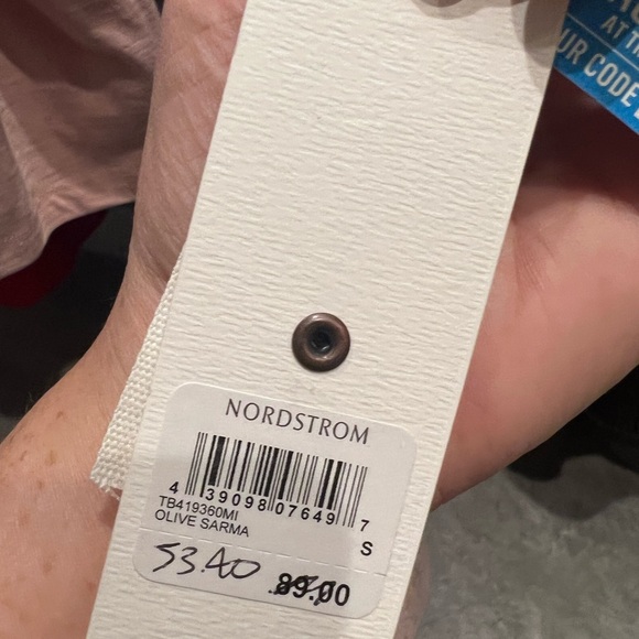 Cozy olive Crewneck Pullover from Nordstroms - Picture 9 of 9